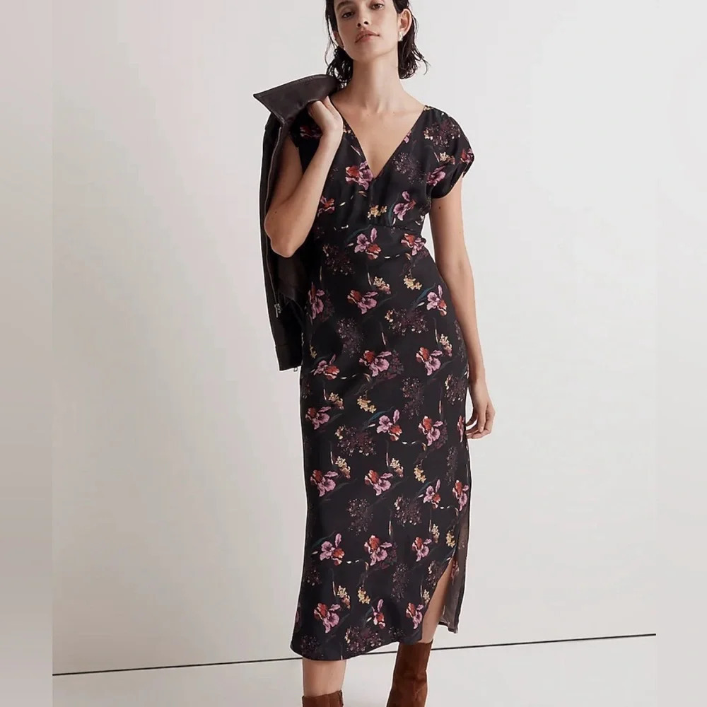 Madewell Wide V-Neck Midi Floral Dress Size 0